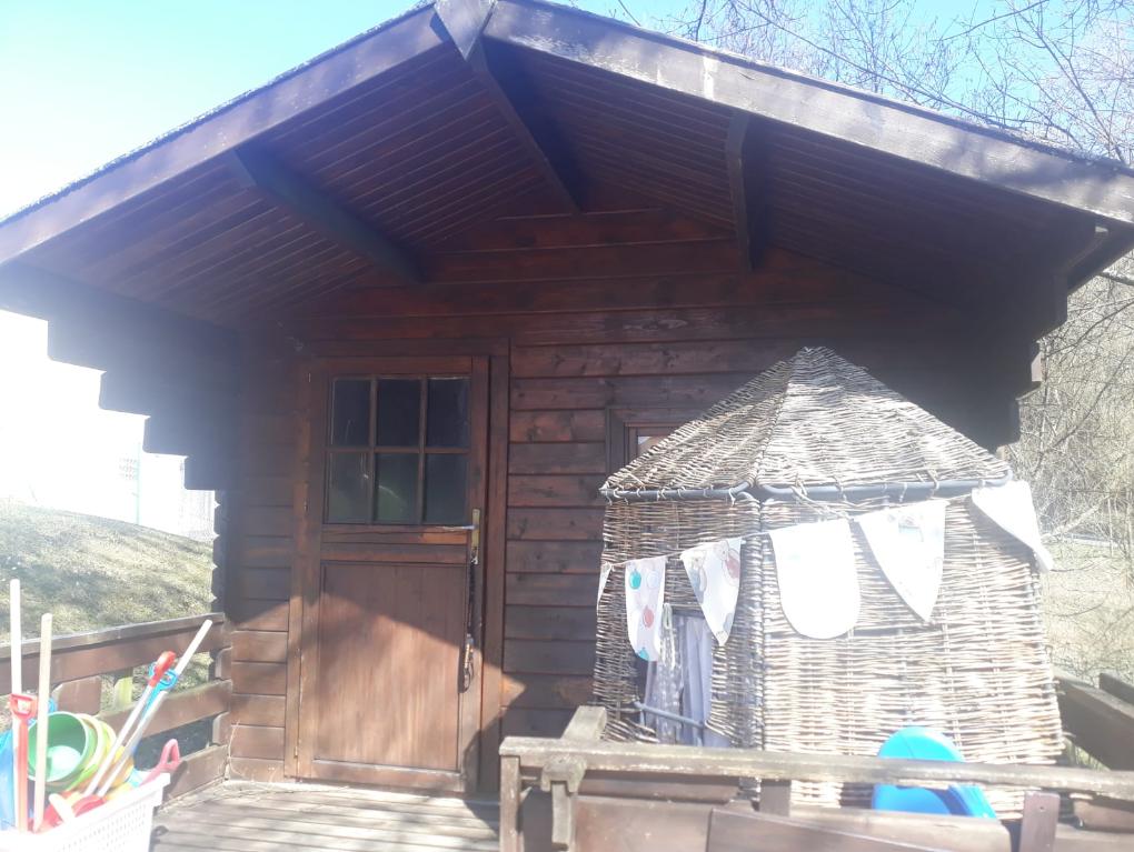 Hütte
